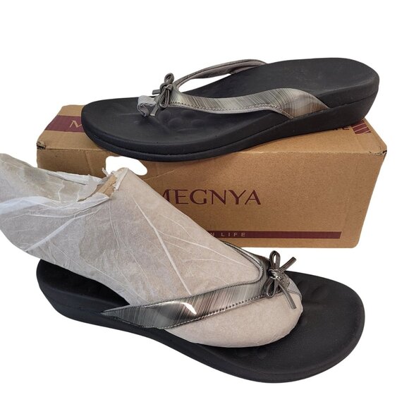MEGNYA Shoes - Megnya Women's Orthopedic Flip-Flops With Metallic Strap & Arch Support Size 7.5